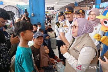 Orang tua menilai pembatasan medsos pada anak penting