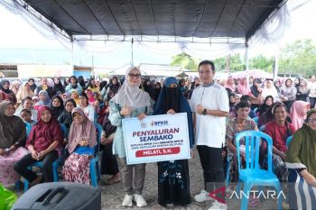 Melati gandeng BPKH salurkan ribuan paket sembako untuk warga