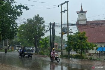 Cuaca di kota-kota besar umumnya berpotensi diguyur hujan pada hari ini