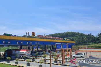 Arus mudik masuk Tol Kalikangkung Semarang mencapai 1.300 kendaraan/jam