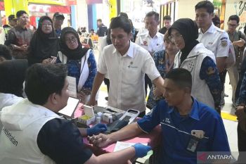 Wamenkes sebut 121 petugas di Stasiun Gambir Jakpus layak kesehatan layani mudik