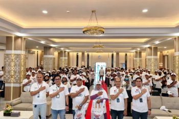 Pegadaian Berangkatkan Ratusan Pemudik dari Balikpapan