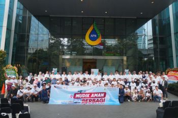 Agrinas berangkatkan ratusan pemudik tujuan Jawa dan Sumatera