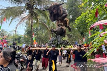 Pawai Ogoh-Ogoh semarakkan rangkaian Tawur Ageng Kesanga di Banyumas