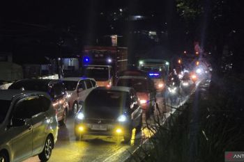 Arus mudik di Nagreg diperkirakan meningkat malam ini