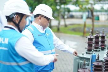 GM PLN UID Kalselteng pastikan keandalan listrik jelang Idul Fitri lewat inspeksi posko siaga