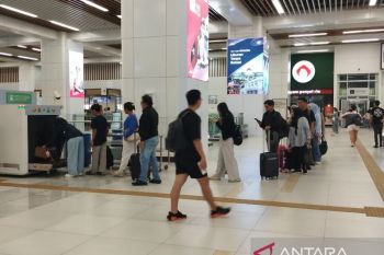 Cerita pemudik akui perjalanan dengan Whoosh lebih efisien dan cepat