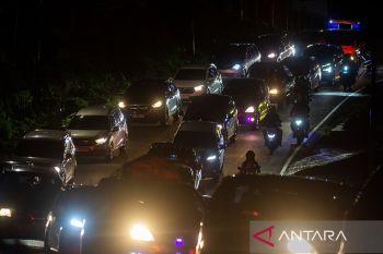 Kepadatan H-3 arus mudik jalur Nagreg