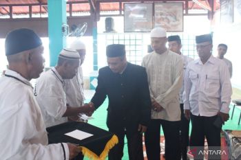 Baznas Kota Gorontalo santuni 57 WBP Lapas dengan zakat fitrah