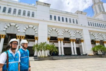 GM PLN UID Kalbar tinjau kesiapan listrik jelang Iedul Fitri di Masjid Raya Mujahidin