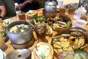 Jalur selatan sediakan restoran Sunda sebagai pilihan tempat istirahat pemudik