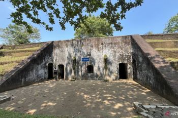 Benteng Pendem Cilacap, dari benteng pertahanan jadi wisata Lebaran