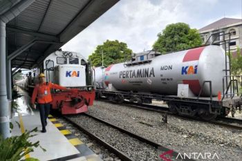 KAI Sumut angkut BBM 11.118 kl, dukung arus mudik