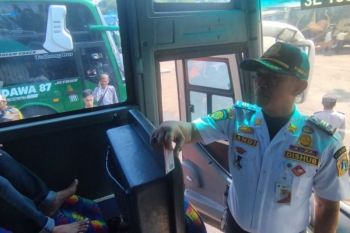 2.496 penumpang berangkat dari Terminal Bus Tanjung Priok