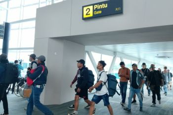Pergerakan penumpang di Bandara Hasanuddin naik jelang Lebaran