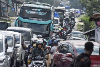 Puncak arus mudik Lebaran di jalur Gentong, Tasikmalaya