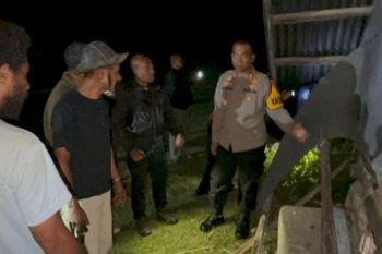 Sebuah bangunan sekolah di Timor Tengah Selatan roboh, satu meninggal