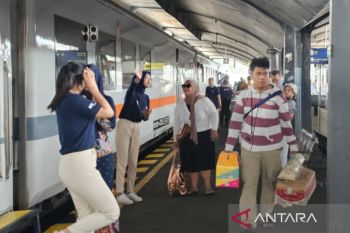 KAI layani 6.424 penumpang stasiun Malang Raya pada H-1 Lebaran