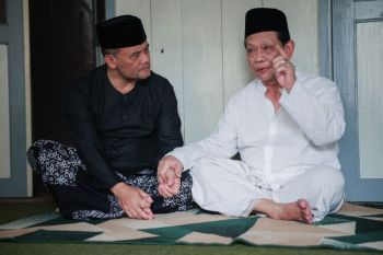 Gubernur Jateng sowan ke dua kiai jelang perayaan Idul Fitri