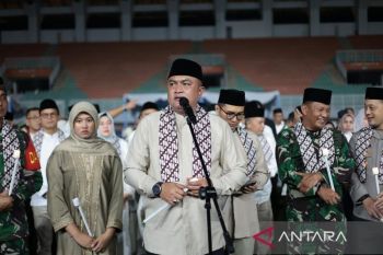 Bupati Bogor sediakan doorprize bagi jamaah yang ikuti salat id Stadion Pakansari