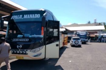 Tiga bus diberangkatkan saat Lebaran dari Terminal Malalayang-Sulut