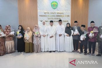 Gubernur Kaltim rayakan Lebaran di panti sosial lansia
