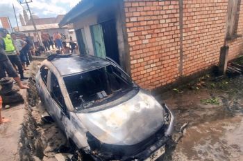 Kendaraan pemudik terjun ke parit di OKU Timur, tak ada korban jiwa