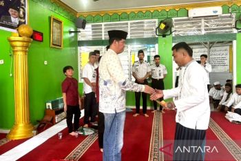 Ditjenpas Papua Barat serahkan remisi Idul Fitri bagi 427 warga binaan