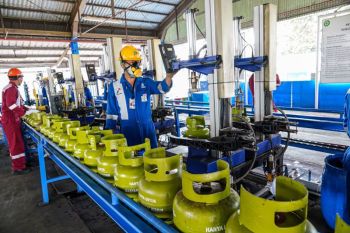 Pertamina Patra Niaga tambah 23 juta tabung LPG 3 kg jaga stok Lebaran