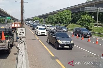 Jasamarga terapkan "contraflow" di Tol Jakarta-Cikampek Minggu siang