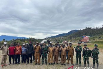 Satgas Yonif 136/TS perkuat koordinasi pemda guna stabilitas keamanan