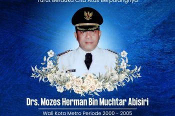 Mantan Wali Kota Metro Mozes Herman wafat pada usia 74 tahun
