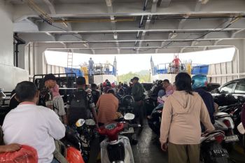 ASDP Ambon perpanjang  jam pelayanan pada  puncak arus balik   25 Maret 2026