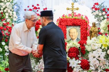 Sosok Michael Bambang Hartono dalam kenangan Gubernur Jateng