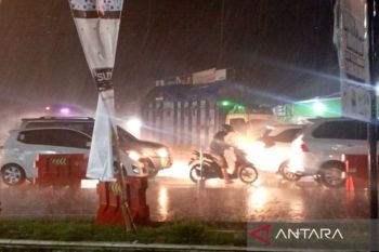 Polisi imbau pemilir tingkaatkan kewaspadaan hujan di jalur Ajibarang-Brebes