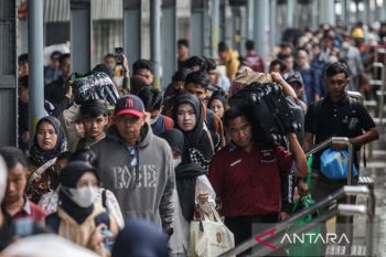 KAI angkut 2,82 juta pelanggan KA jarak jauh-lokal periode 11-23 Maret