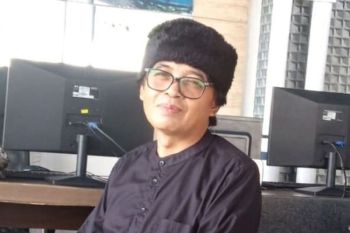 Narasi penghormatan di balik kabut perang