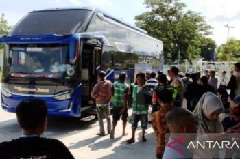 H+2 Lebaran, Terminal Mandalika diserbu 1.777 penumpang dan 65 bus