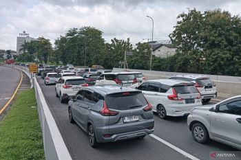 Trafik arus balik di Kalilangkung Semarang masih 3.000 lebih kendaraan