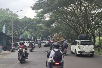Dishub: 200 Ribu lebih kendaraan arus balik belum melintas di Nagreg