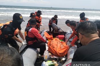 Remaja hilang di Pantai Kalianda ditemukan meninggal dunia