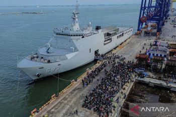 Begini suasana Arus balik pemudik gratis dengan kapal TNI AL di Semarang