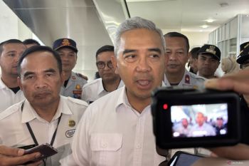 Pemkot Bandung mengkaji penerapan WFH dan PJJ guna kurangi konsumsi BBM