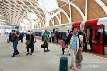 Arus balik, penumpang Whoosh diprediksi naik 20 persen