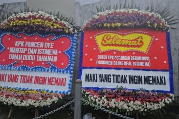 KPK nilai spanduk dan karangan bunga dari MAKI sebagai ekspresi publik