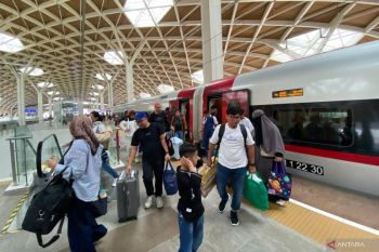 KCIC beri diskon 20 persen untuk pembelian tiket Whoosh rombongan