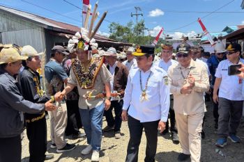 Timbalan Menteri Digital Sarawak Kagumi PLBN RI