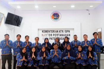 Keluarga Besar Kantor Pertanahan Pasaman mengucapkan selamat Hari Raya Idul Fitri 1447 H