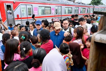 Pengamat: Presiden ke bantaran rel sebagai langkah "belanja" masalah