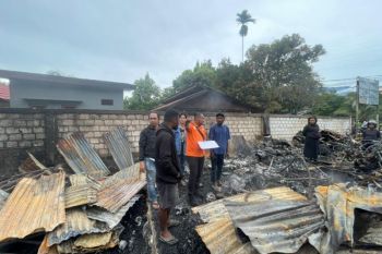 Polres Jayapura lakukan olah TKP kebakaran depan Stadion Lukas Enembe Papua